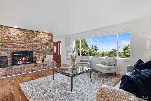 741 S 295th Place, Federal Way, WA 98003