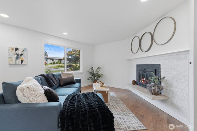 741 S 295th Place, Federal Way, WA 98003