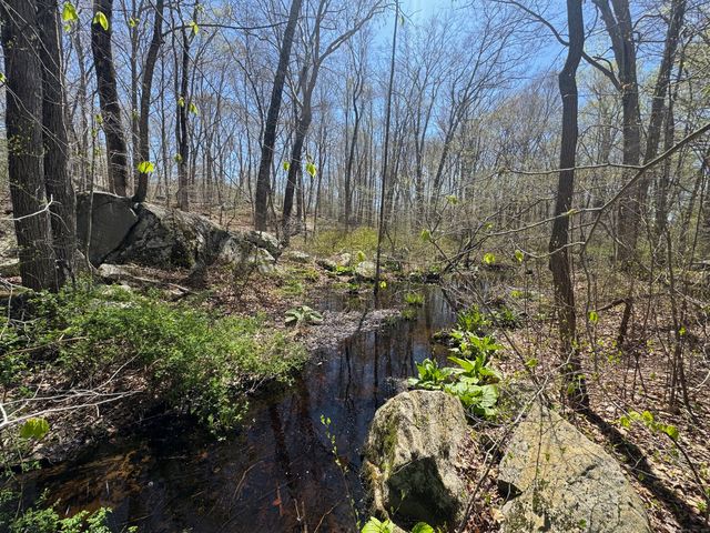 78 & 80 Airline Road, Clinton, CT 06413
