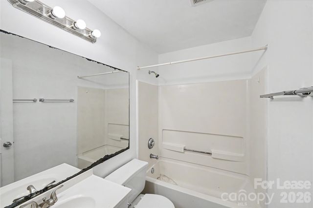 9535 University Terrace Drive B, Charlotte, NC 28262