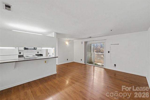 9535 University Terrace Drive B, Charlotte, NC 28262