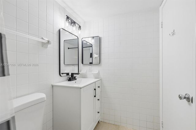 13455 SW 9th Court 108J, Pembroke Pines, FL 33027
