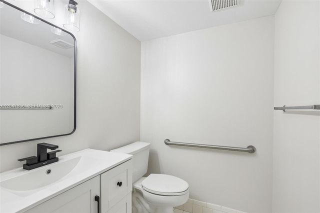 13455 SW 9th Court 108J, Pembroke Pines, FL 33027