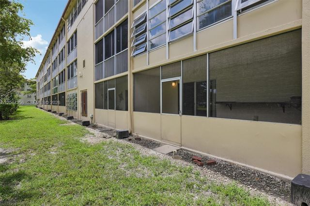 13455 SW 9th Court 108J, Pembroke Pines, FL 33027