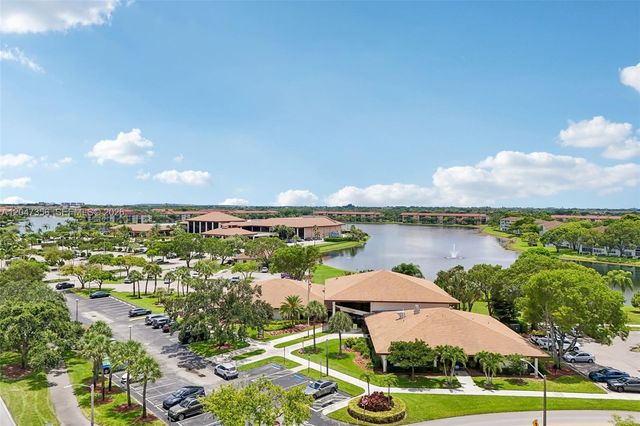 13455 SW 9th Court 108J, Pembroke Pines, FL 33027
