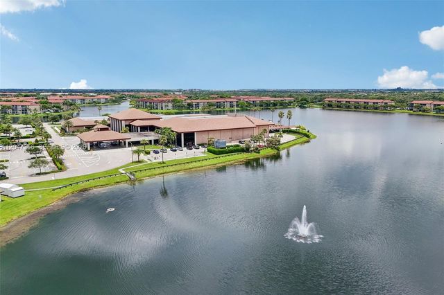 13455 SW 9th Court 108J, Pembroke Pines, FL 33027