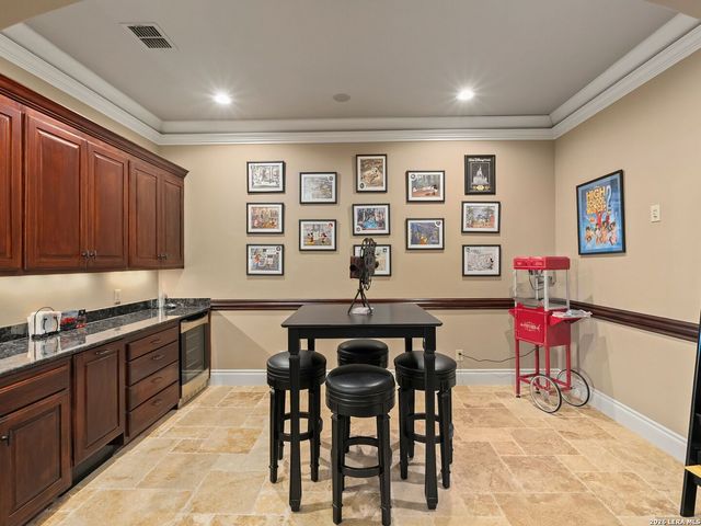 8730 Terra Gate, San Antonio, TX 78255