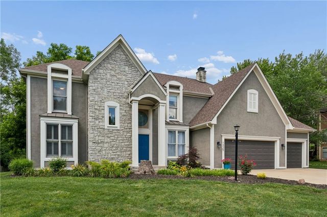 1325 Inverness Drive, Lawrence, KS 66049