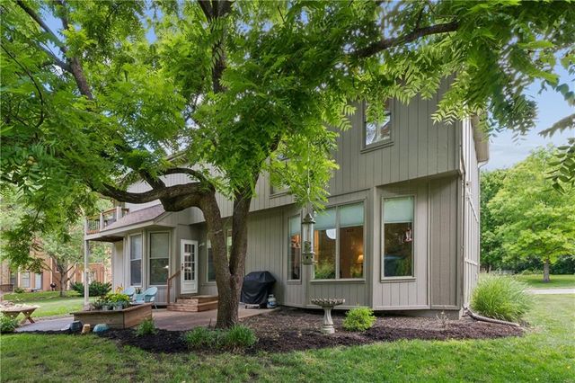 1325 Inverness Drive, Lawrence, KS 66049