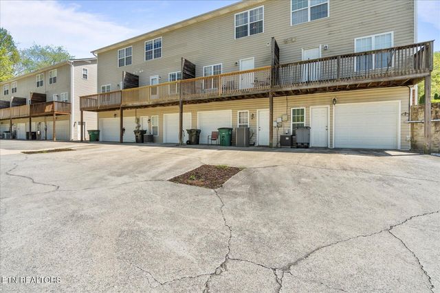 9051 Haileys Pond Drive, Ooltewah, TN 37363