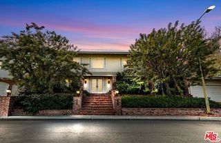 3551 Westfall Drive, Encino (los Angeles), CA 91436