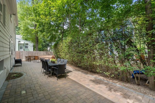 80 Wade Street, Newton, MA 02461