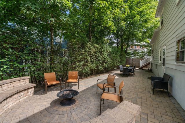 80 Wade Street, Newton, MA 02461