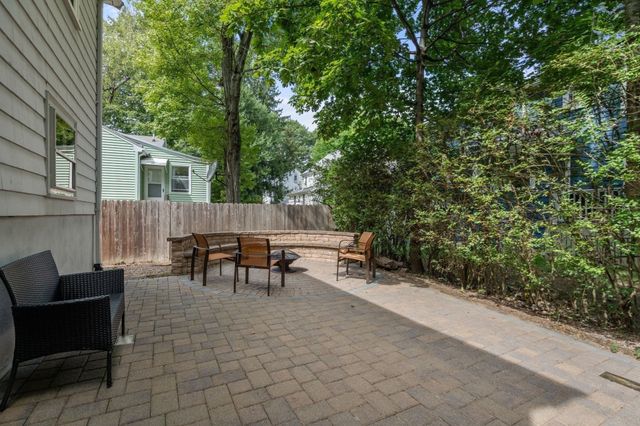 80 Wade Street, Newton, MA 02461