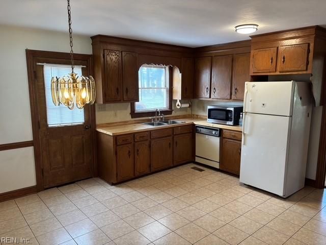 401 Fairview DR, Franklin, VA 23851