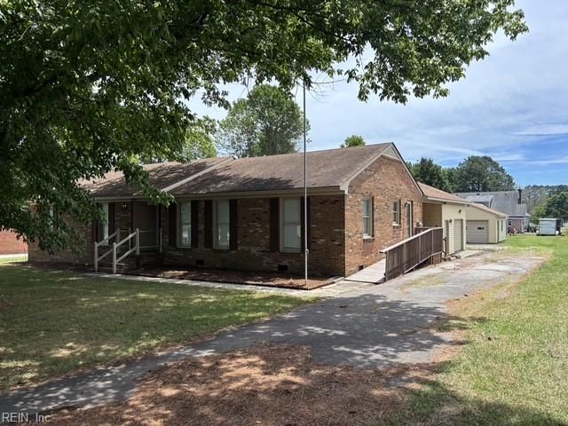 401 Fairview DR, Franklin, VA 23851