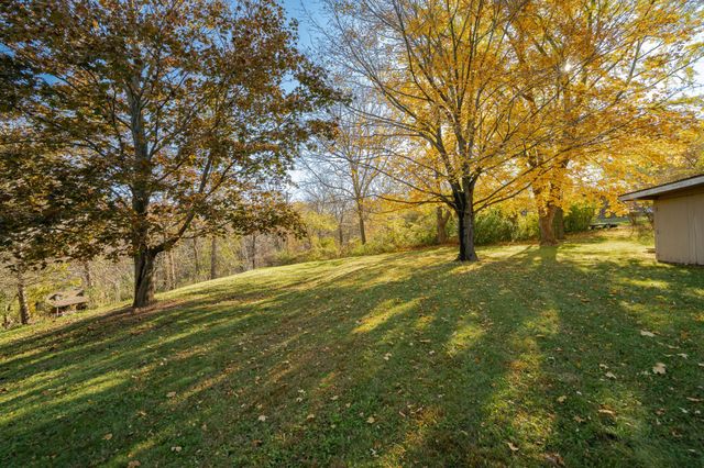 1073 Forest Hills Drive SW, Rochester, MN 55902