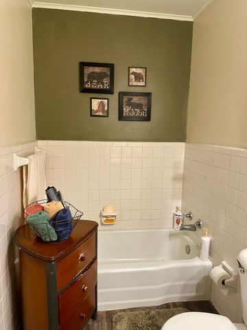 1303 Cypress St, Crossett, AR 71635