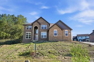 24488 Pembrooke Drive, South Lyon, MI 48178