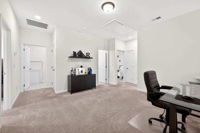 225 Hillview Ave, Shelbyville, TN 37160