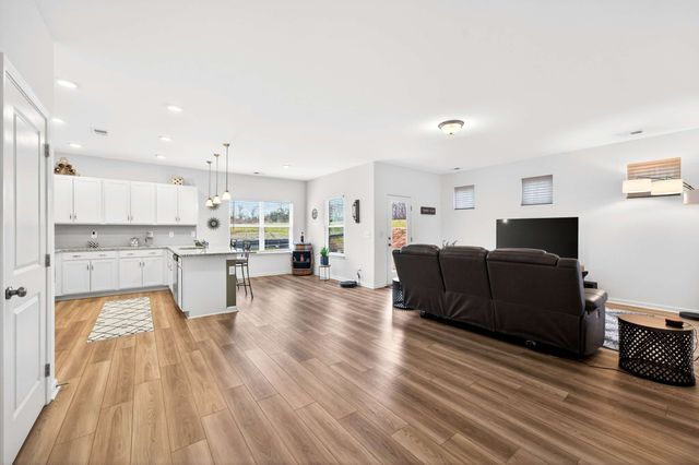 225 Hillview Ave, Shelbyville, TN 37160