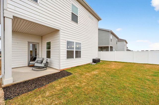 225 Hillview Ave, Shelbyville, TN 37160