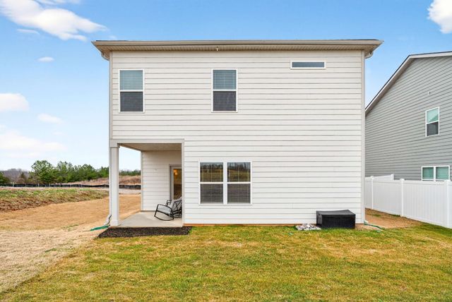 225 Hillview Ave, Shelbyville, TN 37160