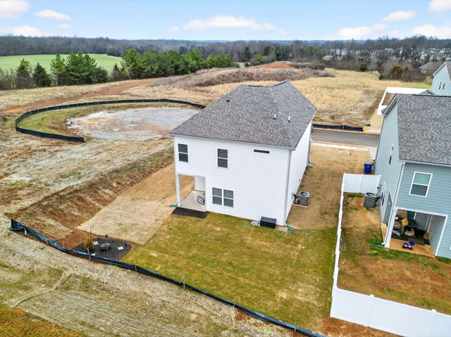 225 Hillview Ave, Shelbyville, TN 37160