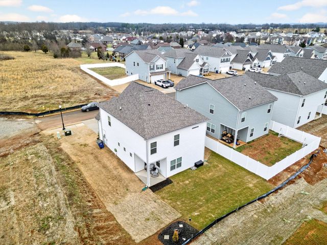 225 Hillview Ave, Shelbyville, TN 37160