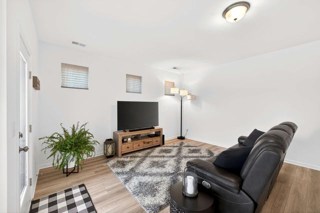 225 Hillview Ave, Shelbyville, TN 37160