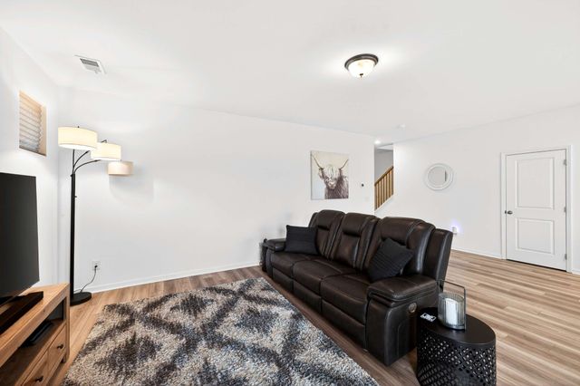 225 Hillview Ave, Shelbyville, TN 37160