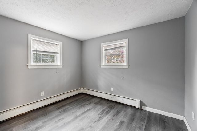 50 N Main St Apt 1, Salem, NH 03079