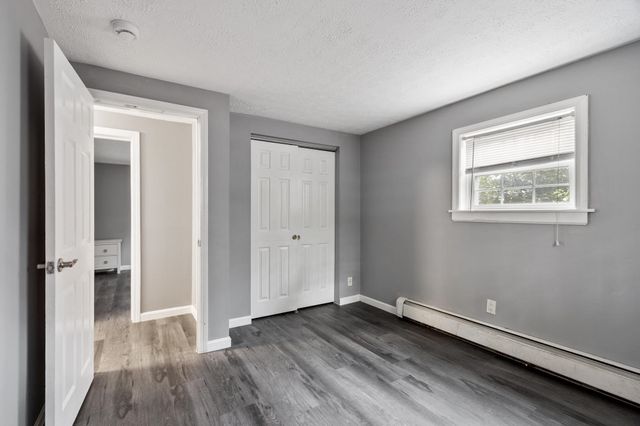50 N Main St Apt 1, Salem, NH 03079