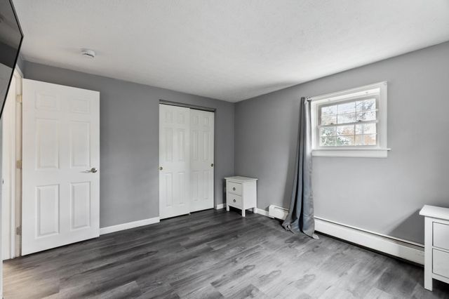 50 N Main St Apt 1, Salem, NH 03079