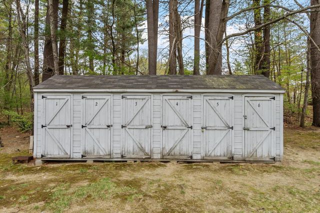50 N Main St Apt 1, Salem, NH 03079