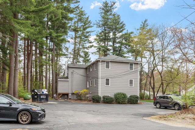 50 N Main St Apt 1, Salem, NH 03079