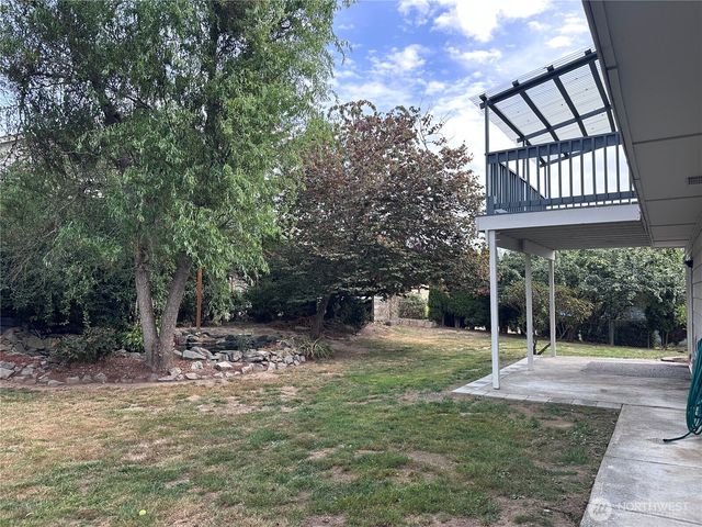 3415 158th Street SW, Lynnwood, WA 98087