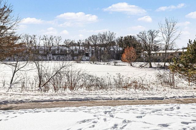 719 Watersedge Drive, Ann Arbor, MI 48105