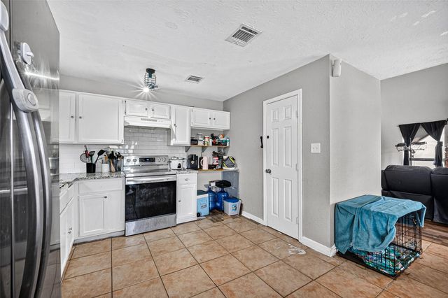 5527 County Road 155 X77511, Alvin, TX 77511