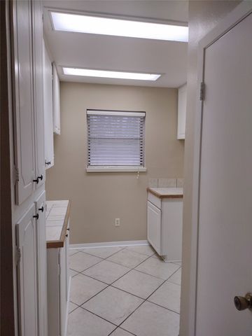 201 N Oak Acres Drive N, Malakoff, TX 75148