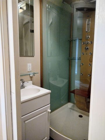 201 N Oak Acres Drive N, Malakoff, TX 75148