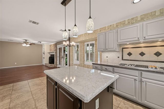 303 Longview Drive, Sugar Land, TX 77478