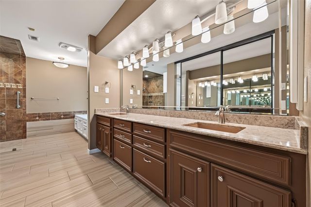303 Longview Drive, Sugar Land, TX 77478
