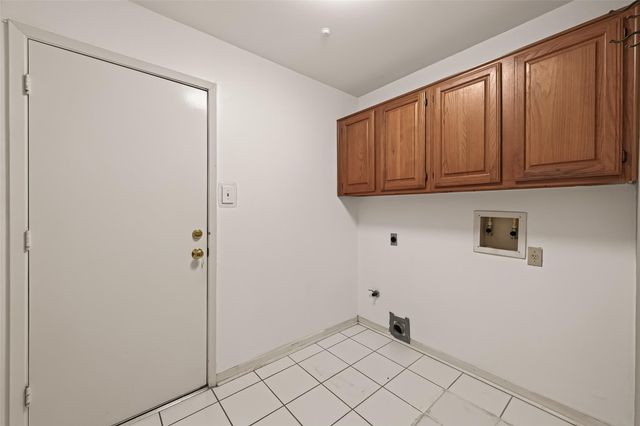 303 Longview Drive, Sugar Land, TX 77478
