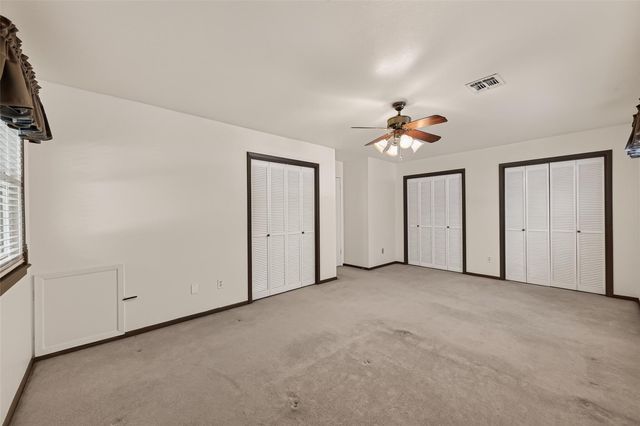303 Longview Drive, Sugar Land, TX 77478