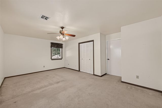 303 Longview Drive, Sugar Land, TX 77478