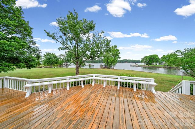 541 Harbor Road, Norwood, NC 28128