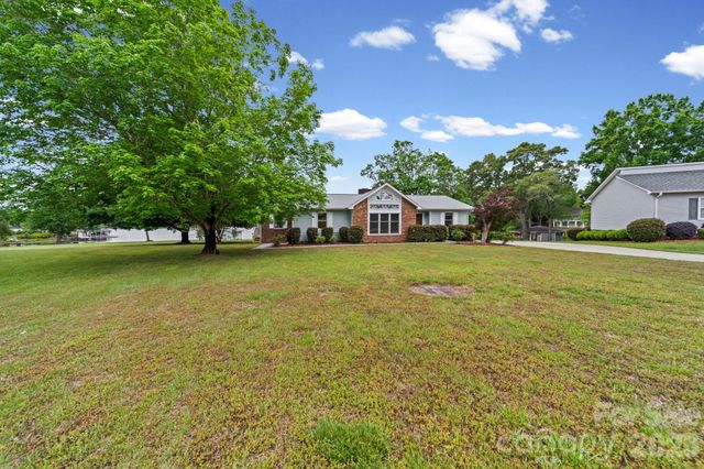 541 Harbor Road, Norwood, NC 28128