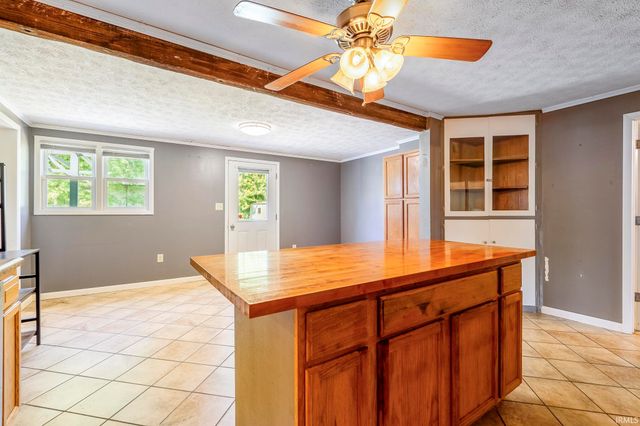 57 Herd Lane, Bedford, IN 47421
