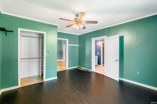 57 Herd Lane, Bedford, IN 47421